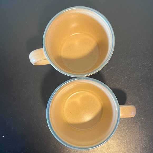 Set of 2 vintage Pfaltzgraff Folk Art Earth-tone and Blue Stoneware Cups / Mugs - Picture 8 of 11